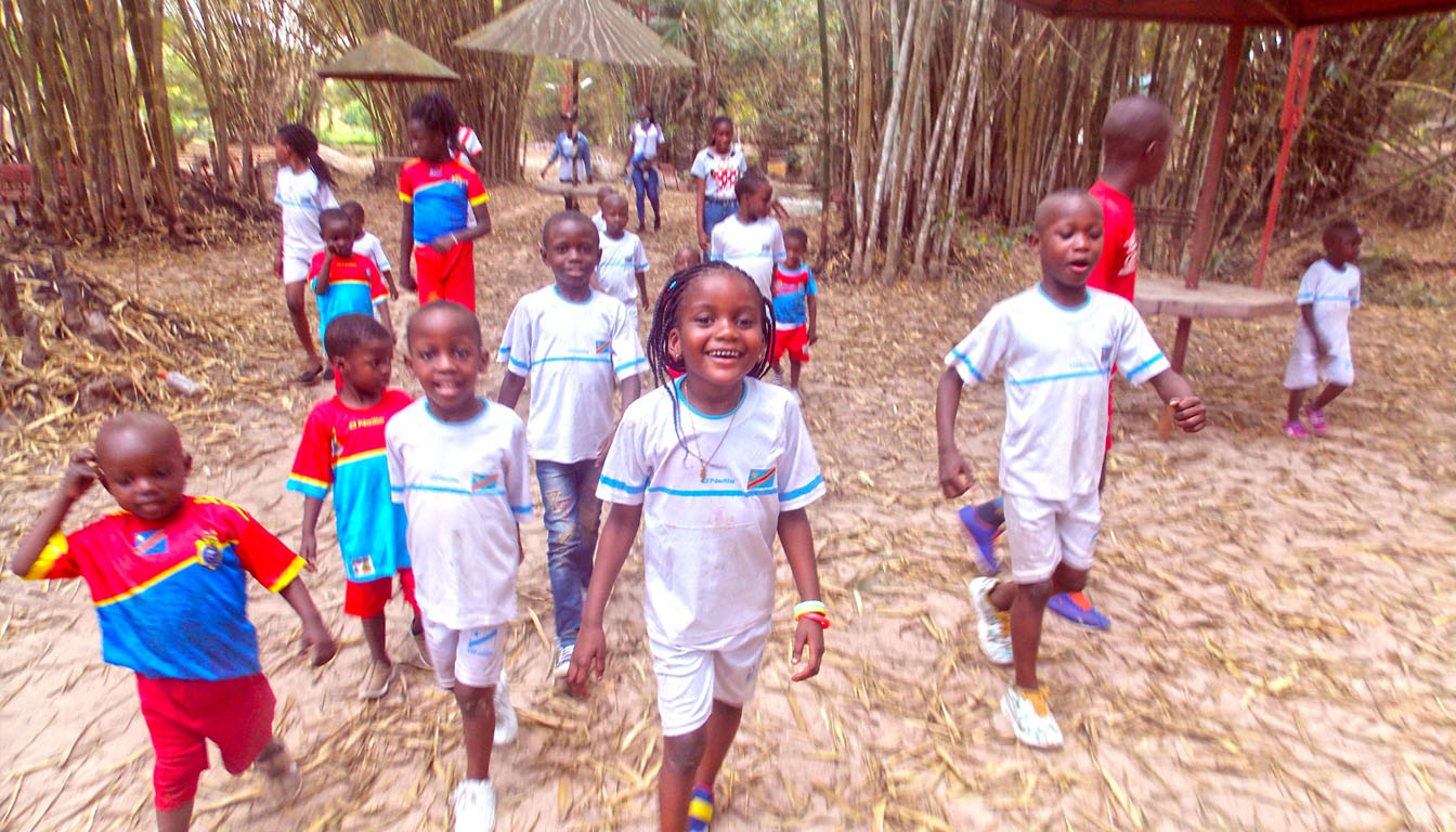 Enfants en activites